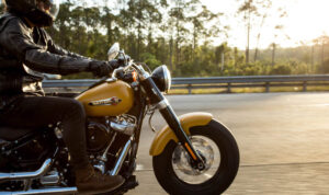 harley-davidson-BW9ki_tmouE-unsplash
