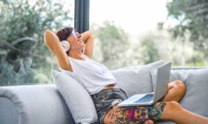 pexels-andrea-piacquadio-3768158