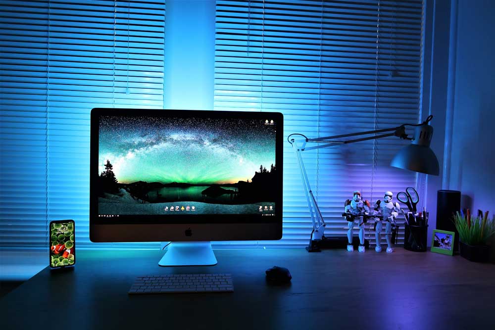 polaromagnet-PIrouQ_A8j0-unsplash