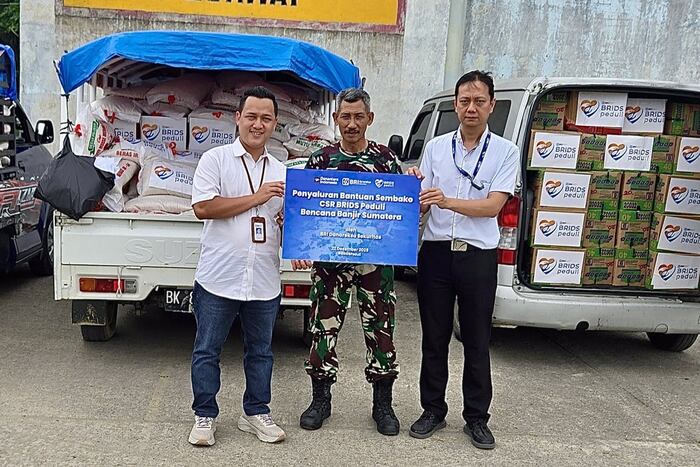 BRI Danareksa Sekuritas Salurkan Bantuan Paket Sembako untuk Masyarakat Terdampak Banjir Sumatera