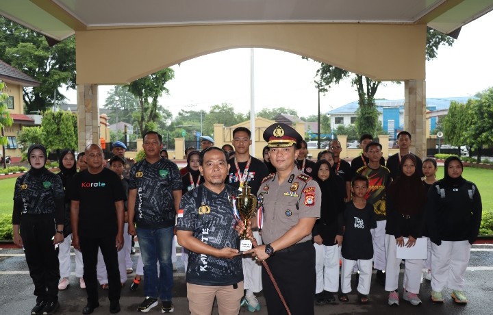 Screenshot_2025-12-10-19-06-18-80