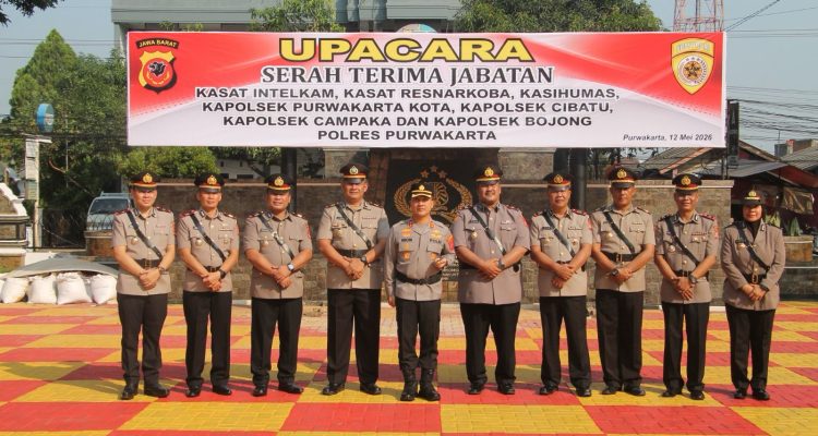Polres Purwakarta Gelar Serah Terima Jabatan Sejumlah Pejabat Utama & Kapolsek